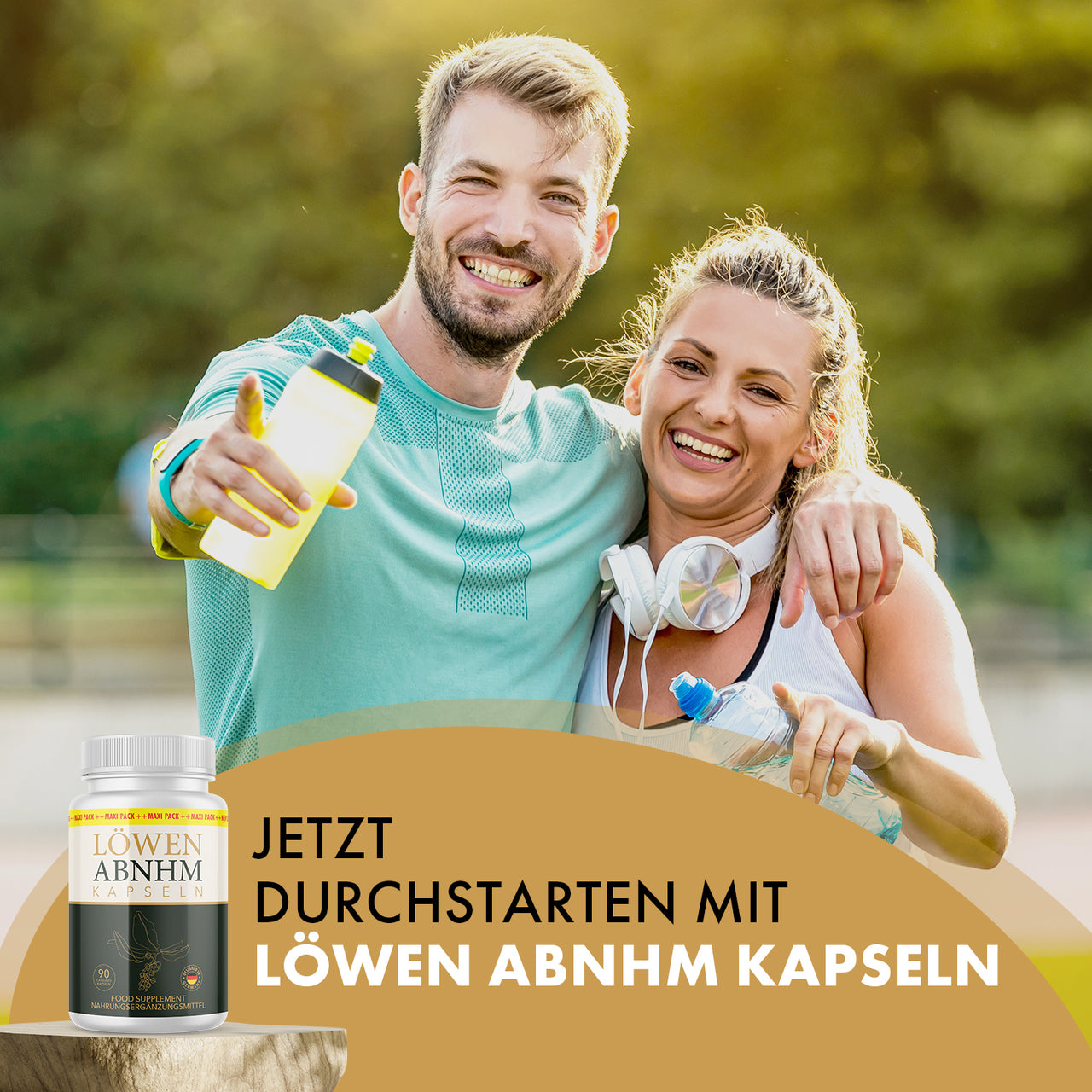 Sportliches Paar hält Trinkflaschen neben Dose Löwen ABNHM Kapseln mit großem Textfeld unten